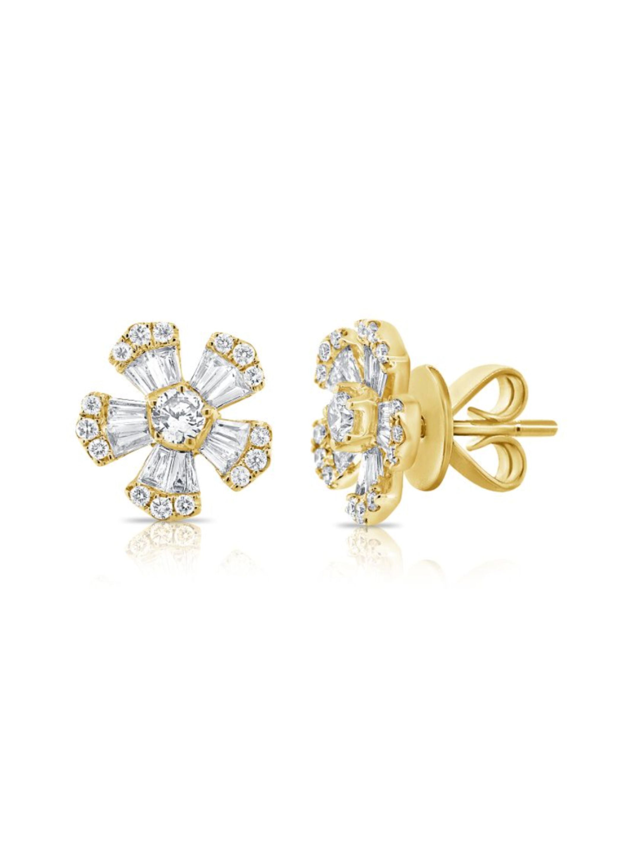 Fleur Flower Diamond Stud Earring 14K