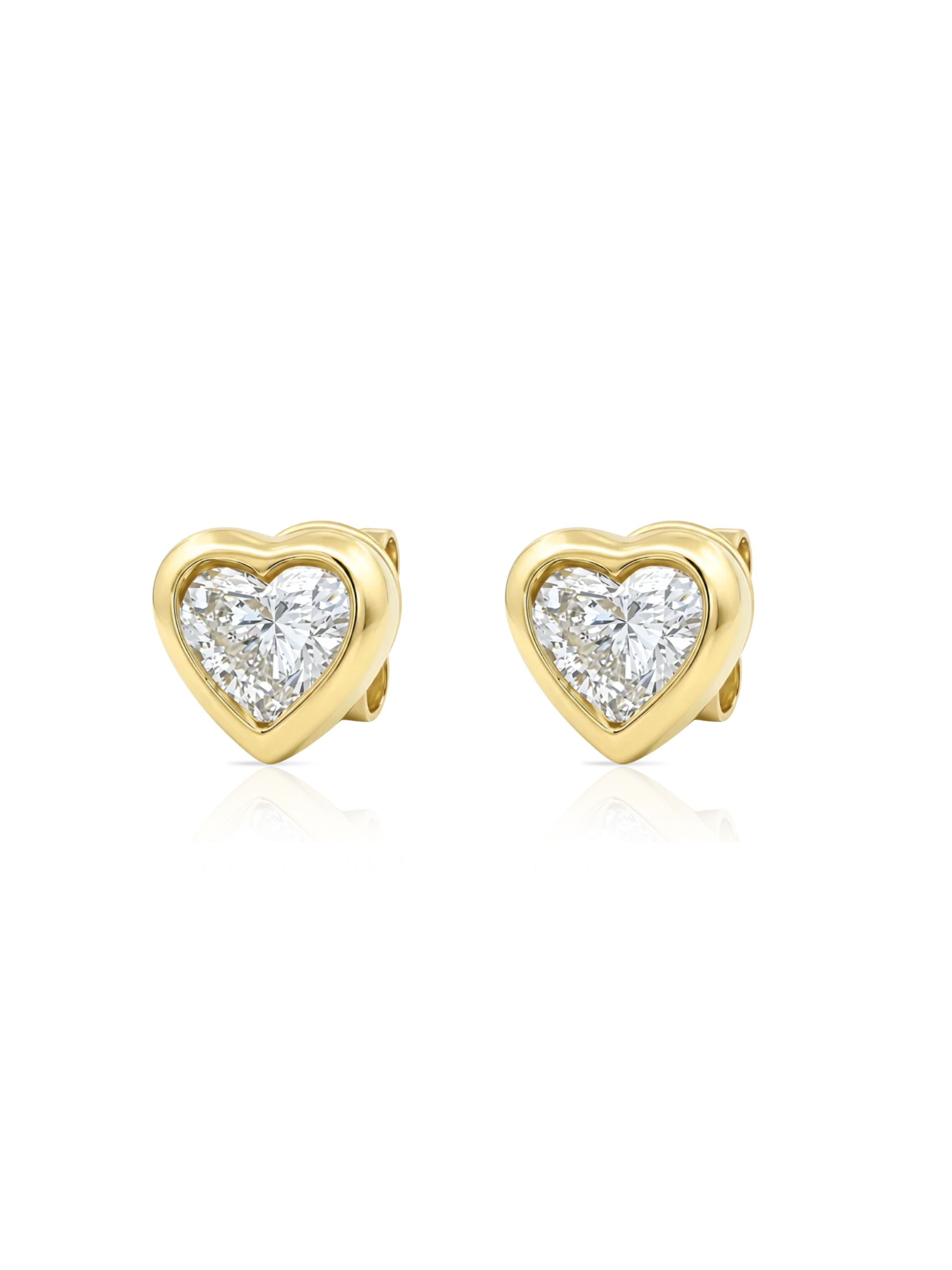 Beck Bezel Heart Diamond Stud Earring 14K