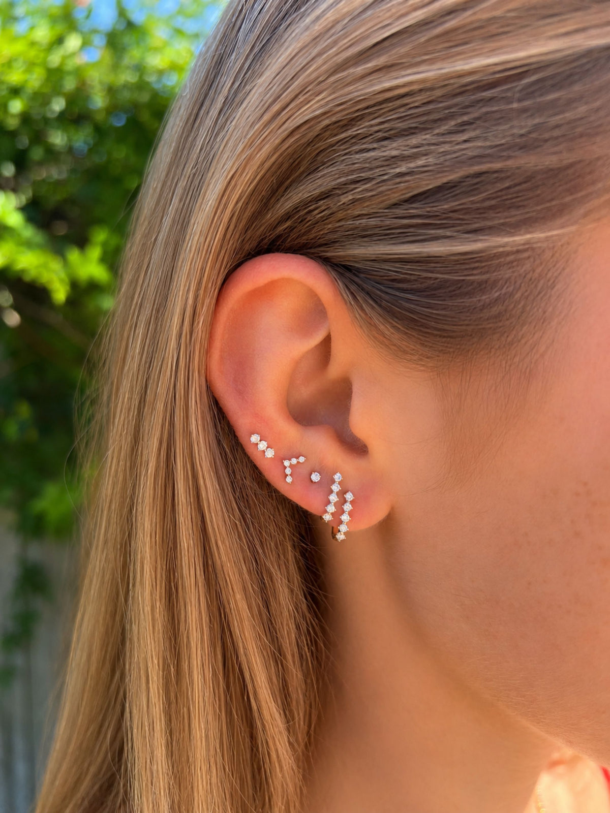 Bella Diamond Bar Stud 14K