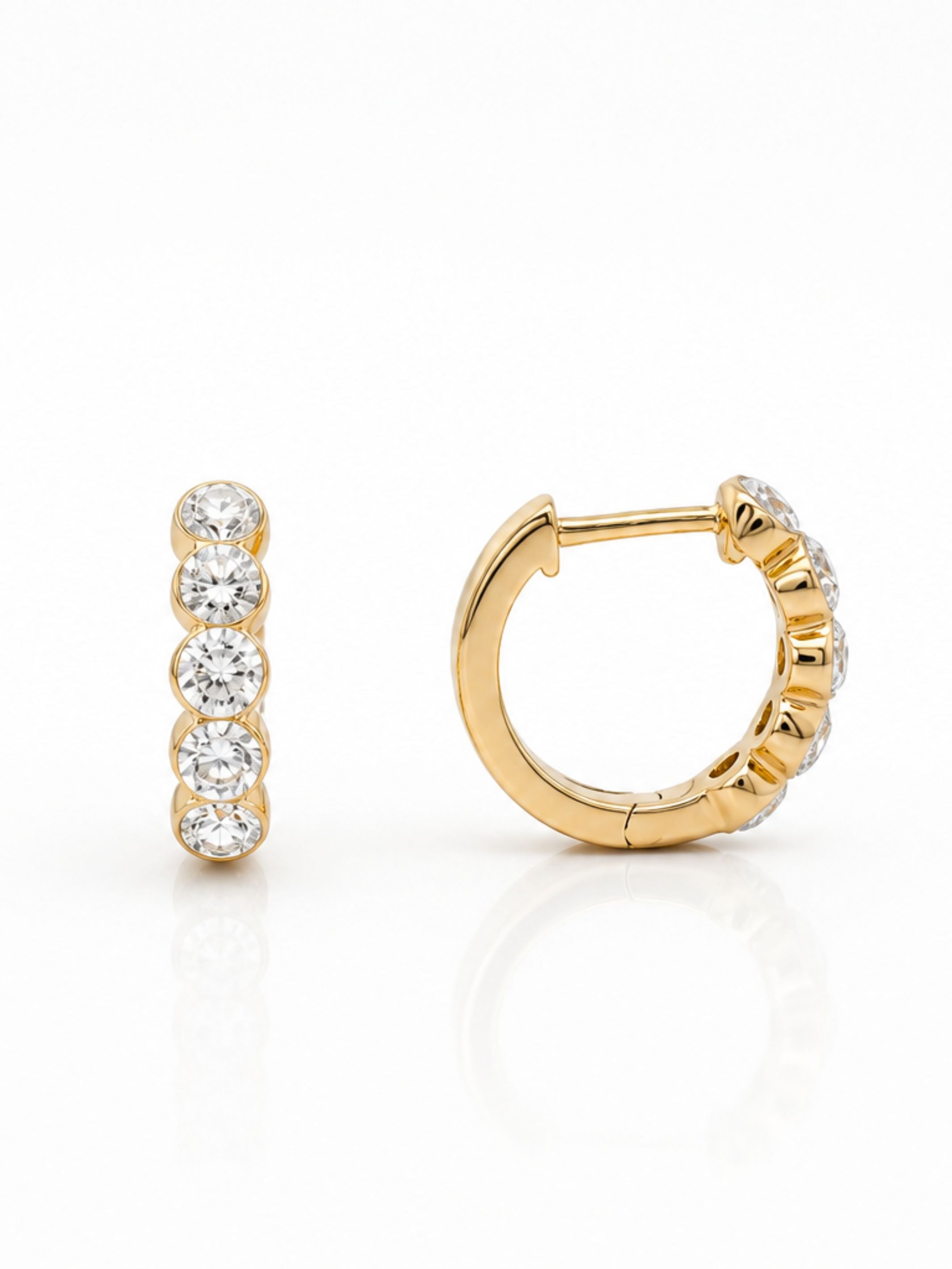 Round Lab Diamond Chunky Huggie 14K
