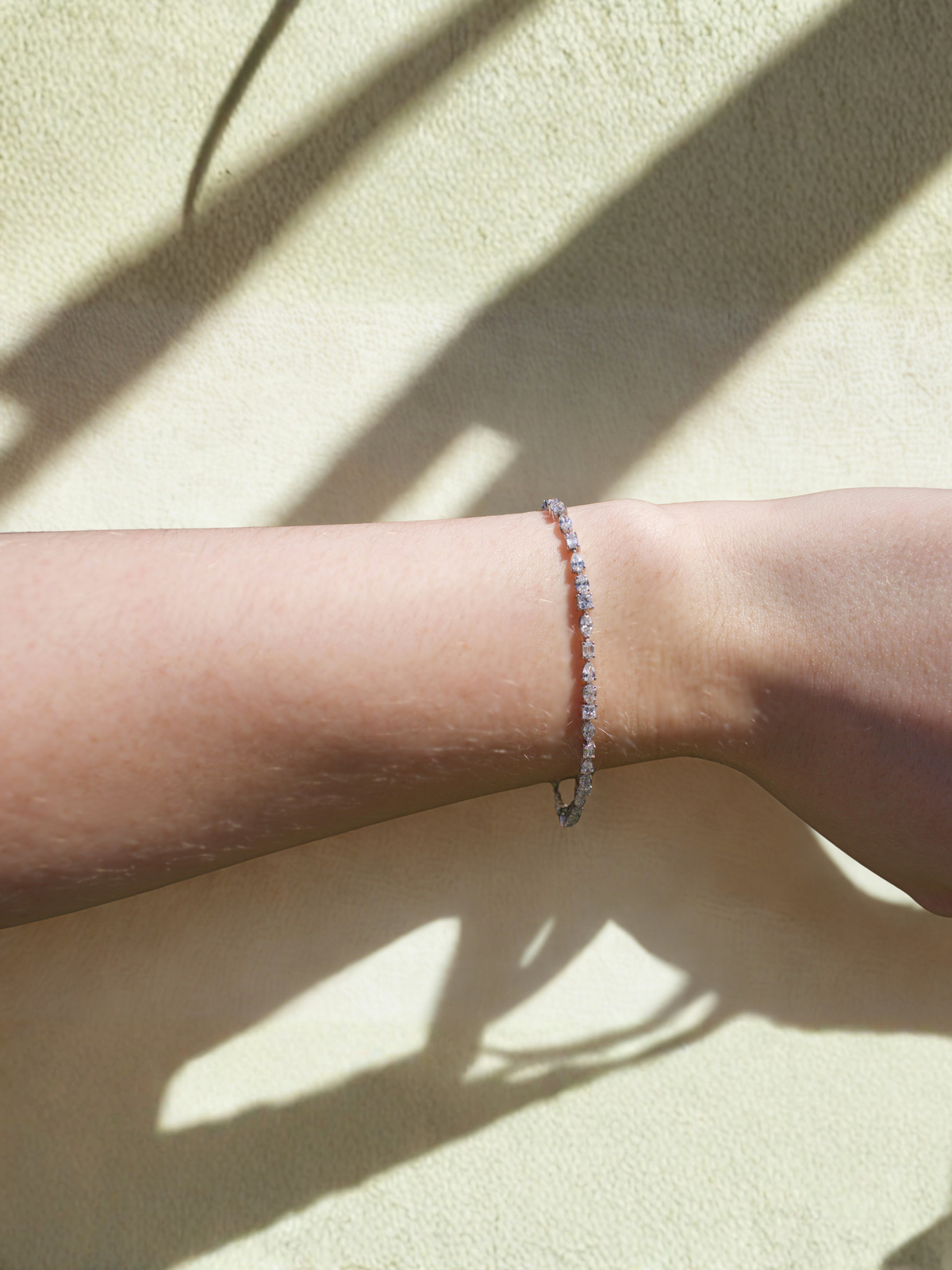 Dainty Mixed Shape Lab Diamond Tennis Bracelet 14K