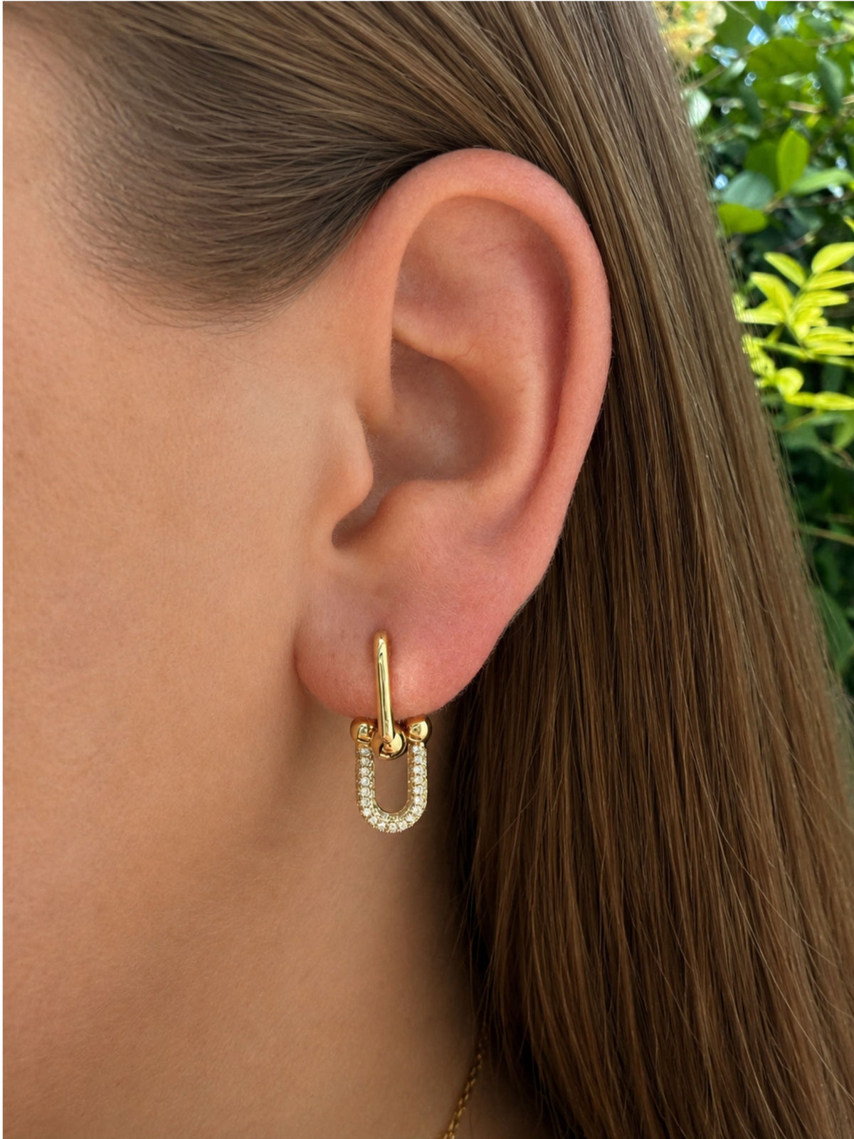 Diamond Link Huggie Earring 14K