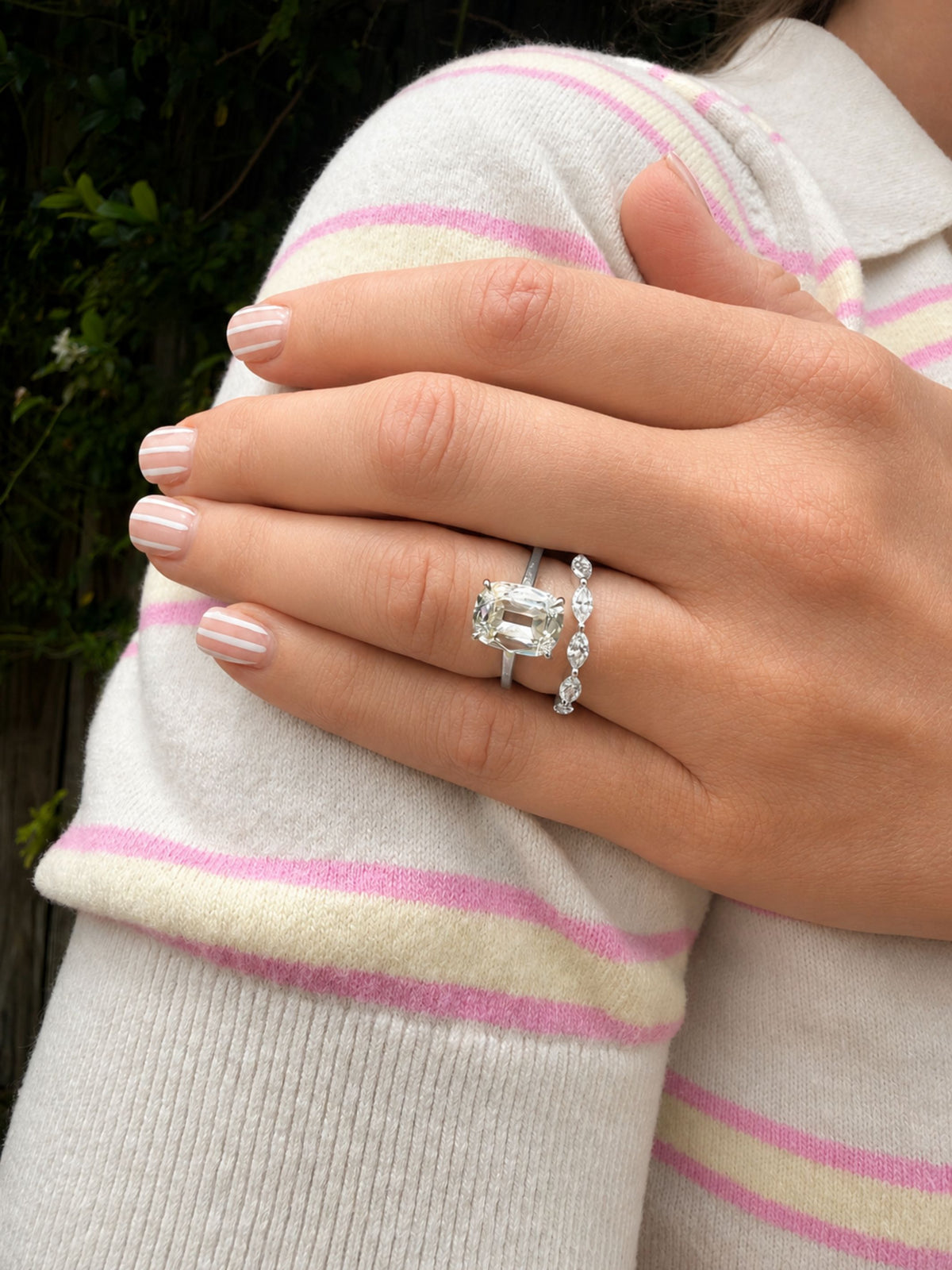 Floating Marquise Diamond Band 14K