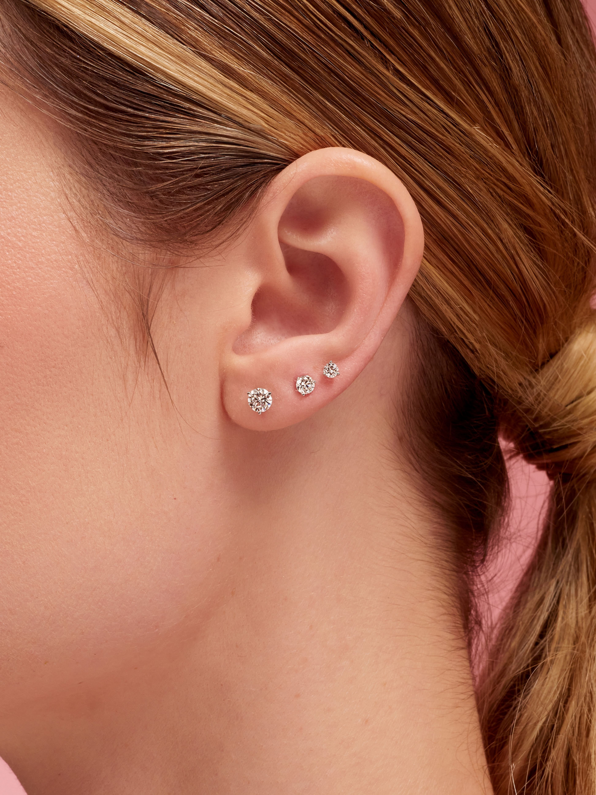 Round Diamond Stud Earrings - Small 14K