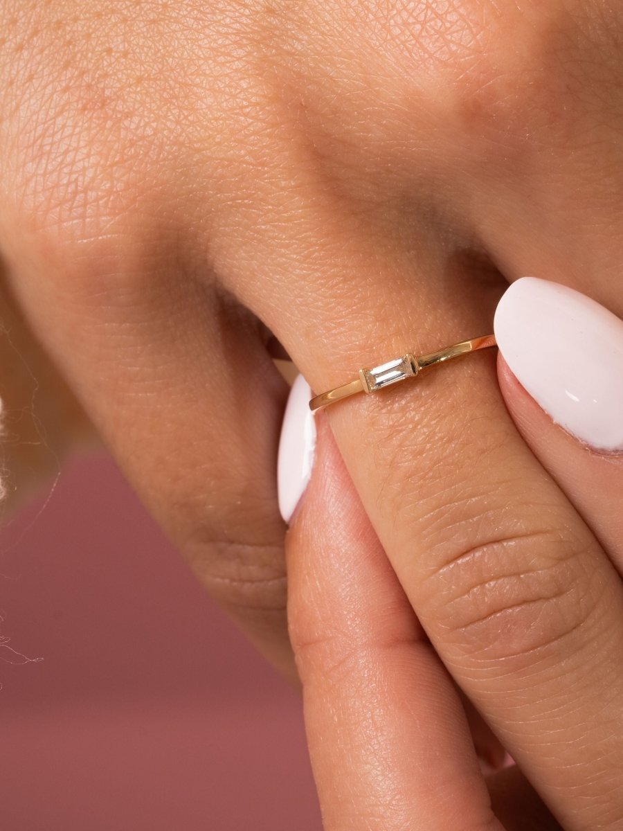 Bitsy Birthstone Ring - April Diamond 14K - LeMel