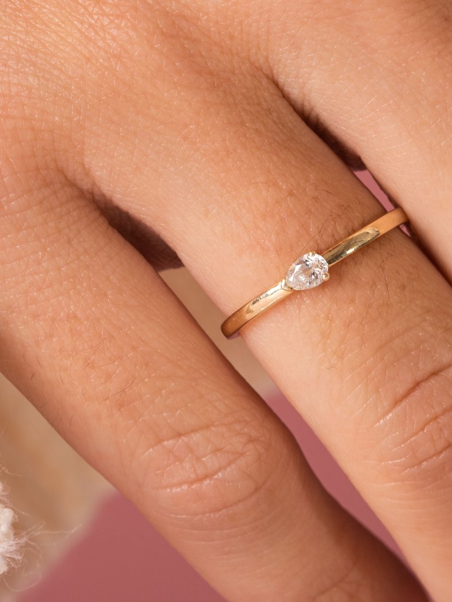 Bitsy Pear Stack Ring 14K - LeMel