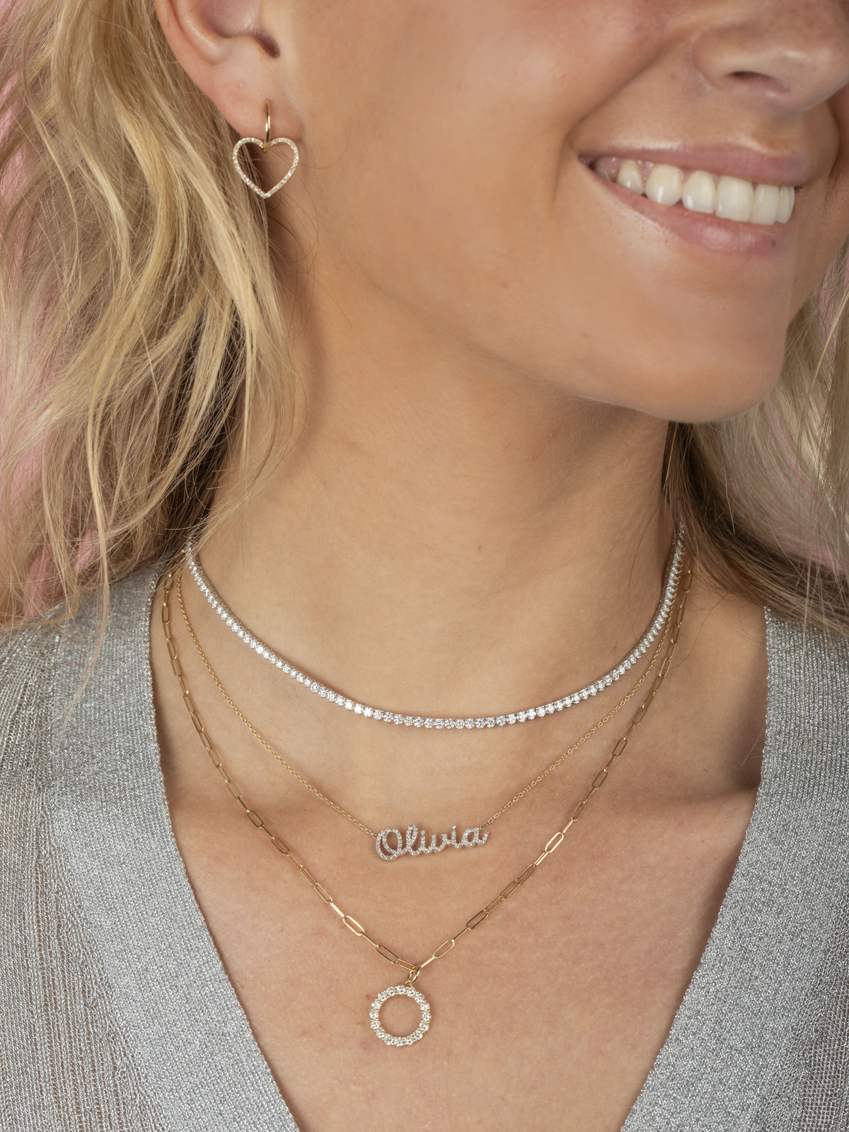 custom name necklace in cursive made of 14k gold