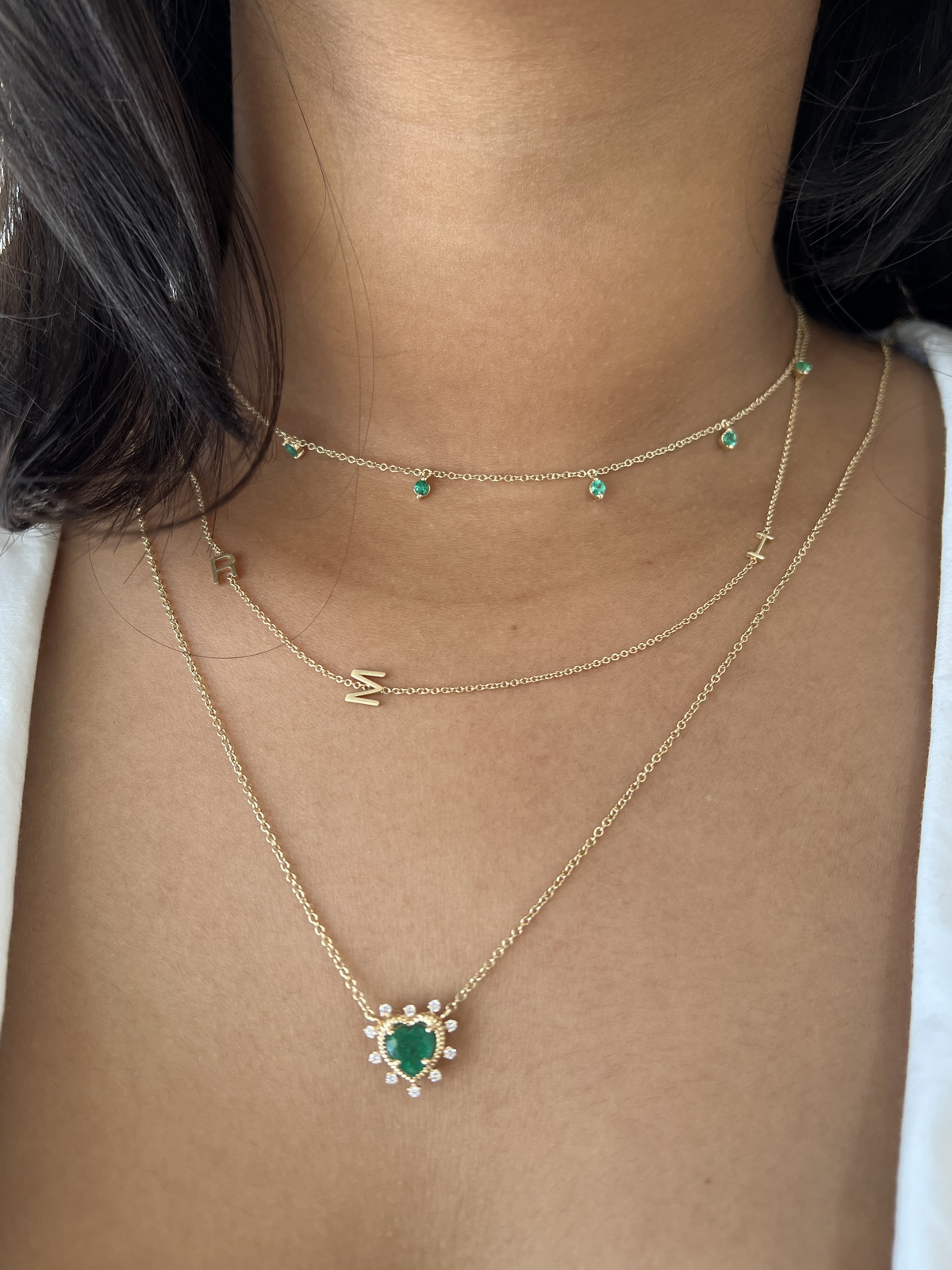 The Dot Layering Necklace - Emerald 14K