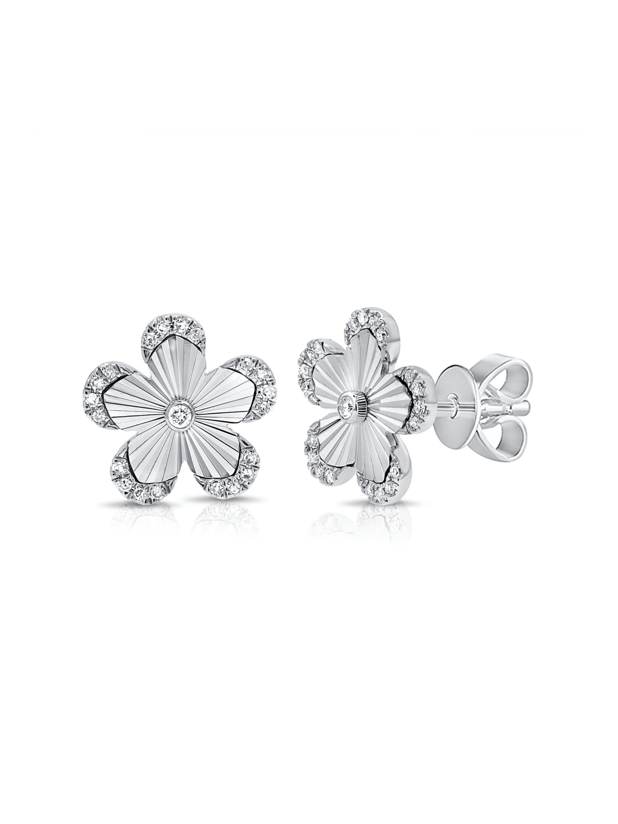 Maya Flower Stud Earrings 14K