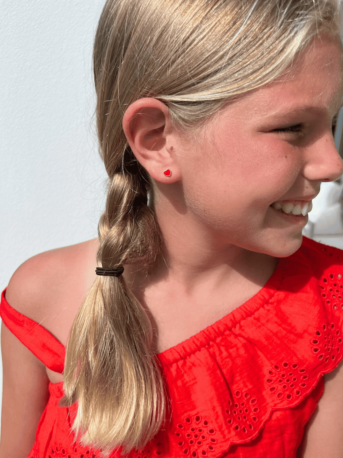 Kid Enamel Heart Stud Earrings 14K