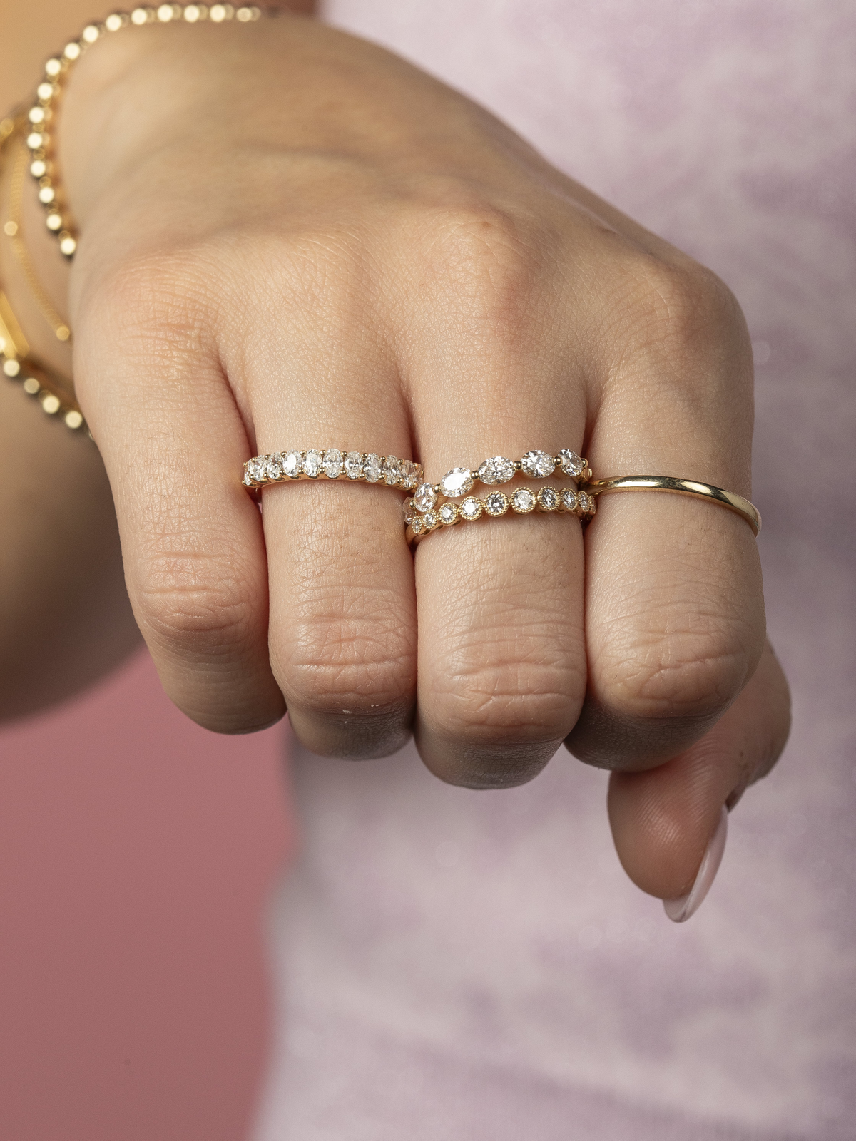 Oval Single Prong Band (1.10 ct. tw.) 14K