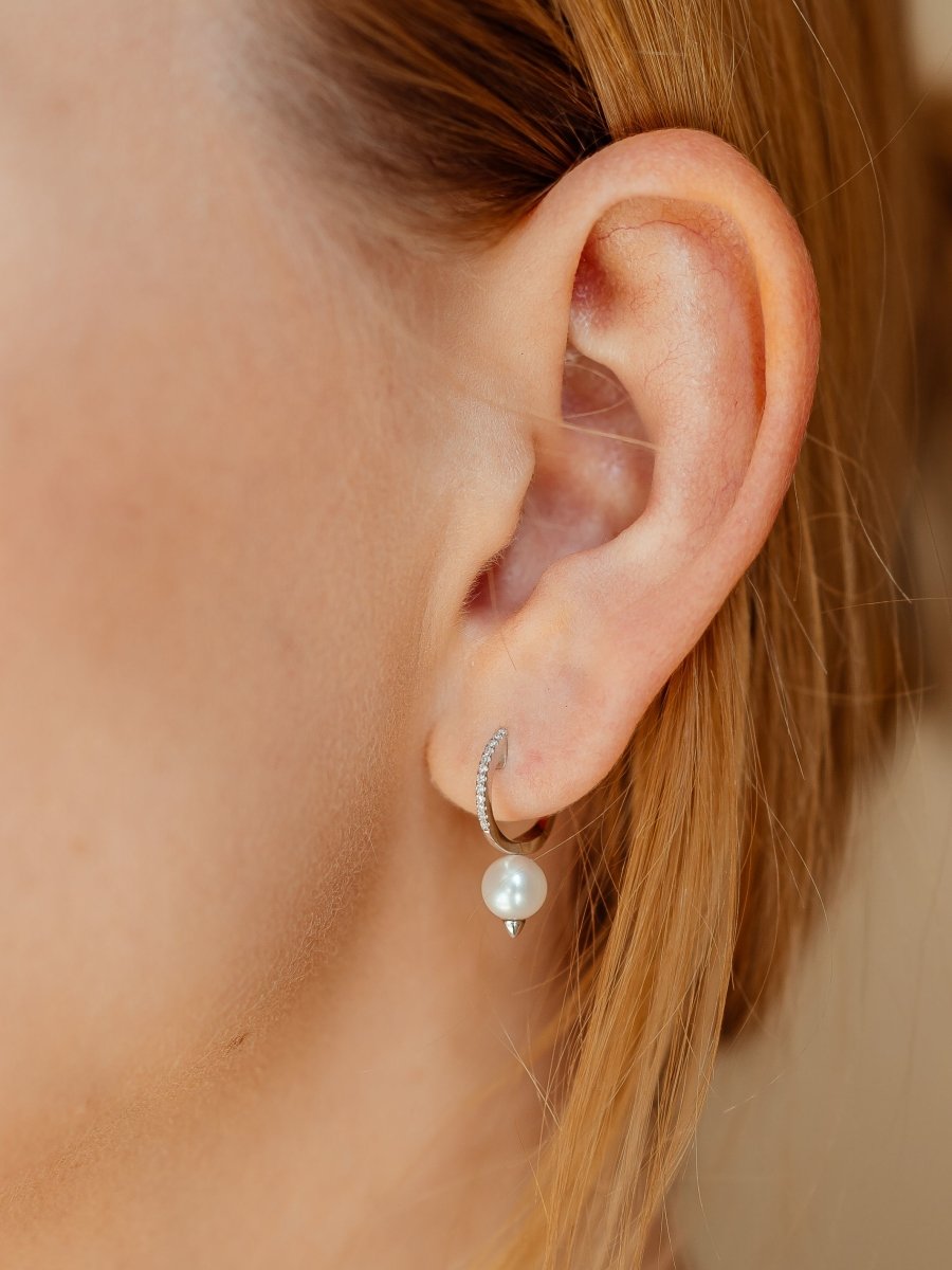Pearl Drop Huggie Earring 14K - LeMel