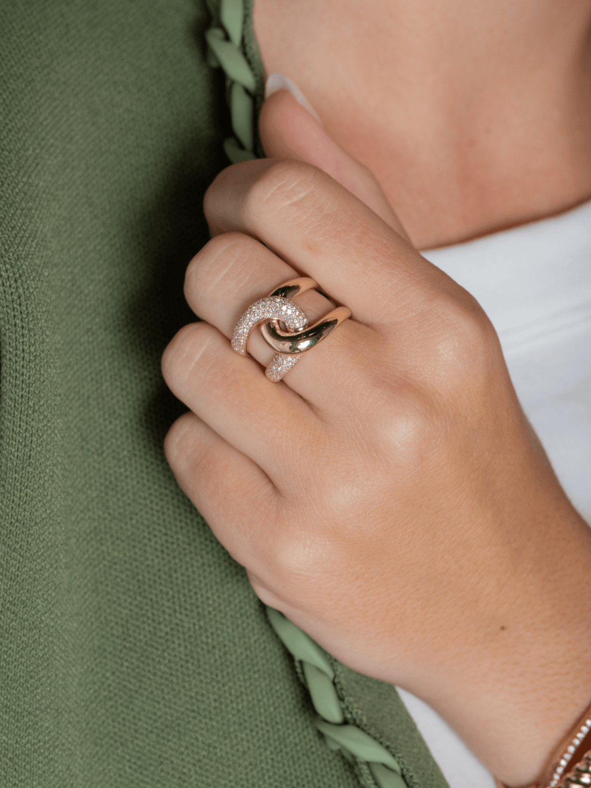 Caroline Criss Cross Ring 14K - LeMel