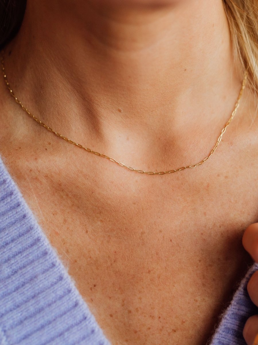 Dainty gold chain link necklace