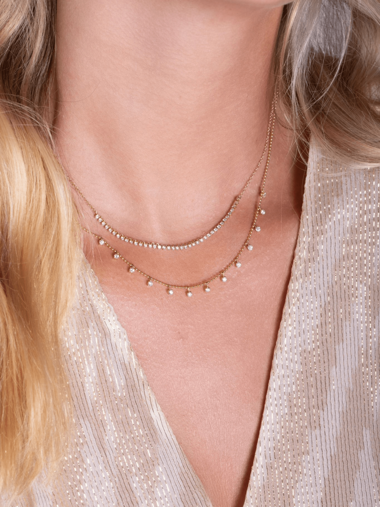 Floating Diamond Necklace in Yellow Gold – Serafina