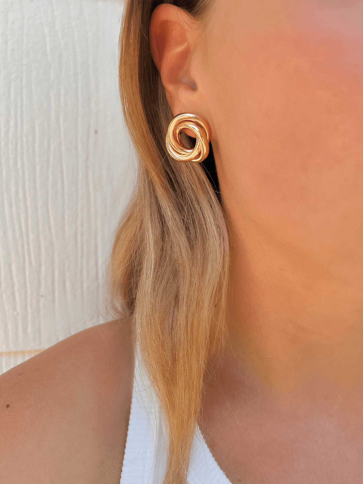 Knot Stud Earrings - LeMel